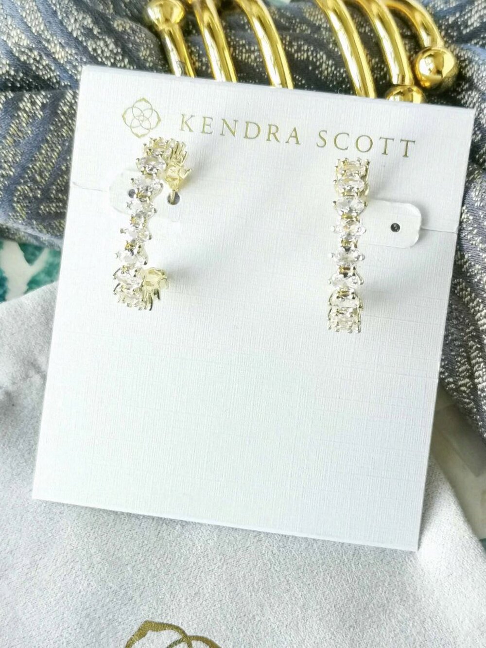 Kendra Scott Cailin Gold White Crystal Hoop Earrings NEW